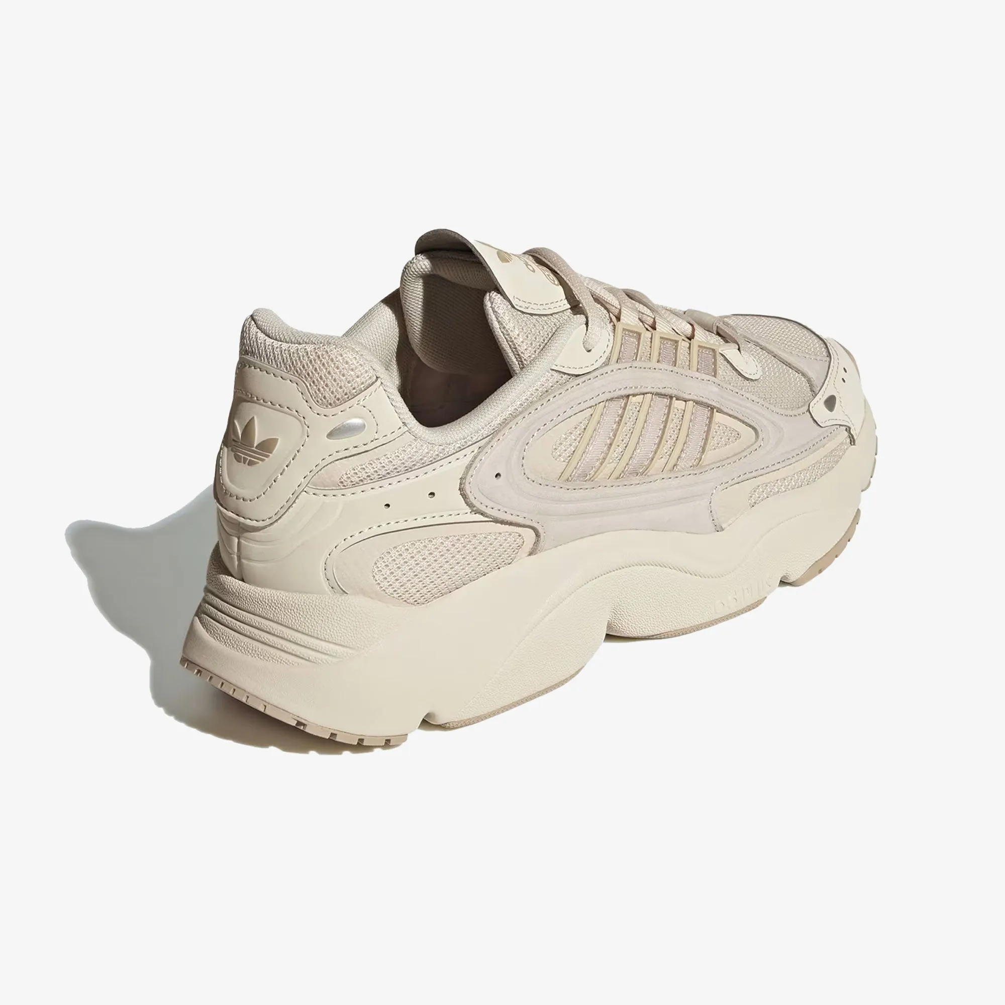 ADIDAS ORIGINALS | OZMILLEN { ALUMINIUM/WONDER BEIGE/SILVER METALLIC