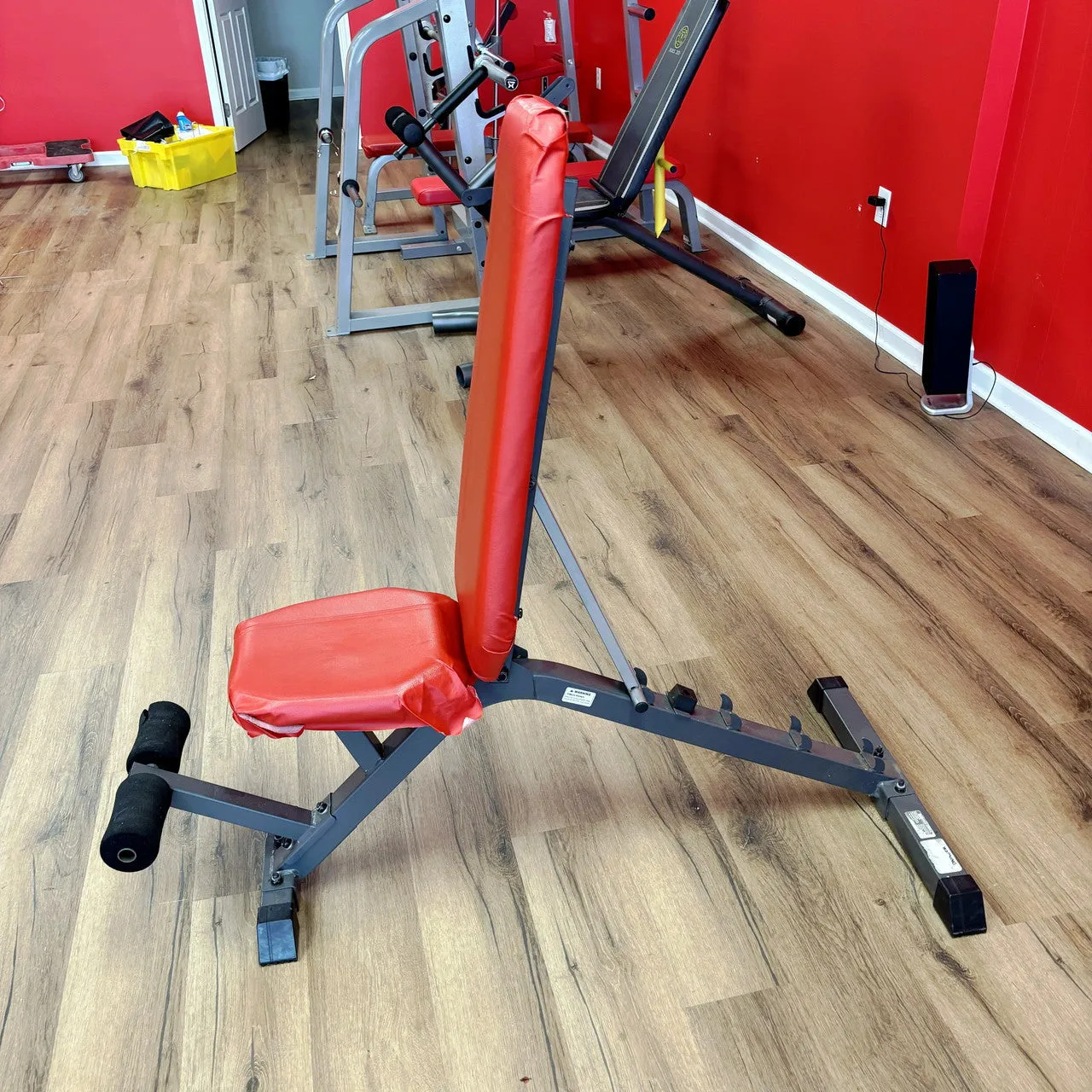 Basic Adjustable Weight Bench