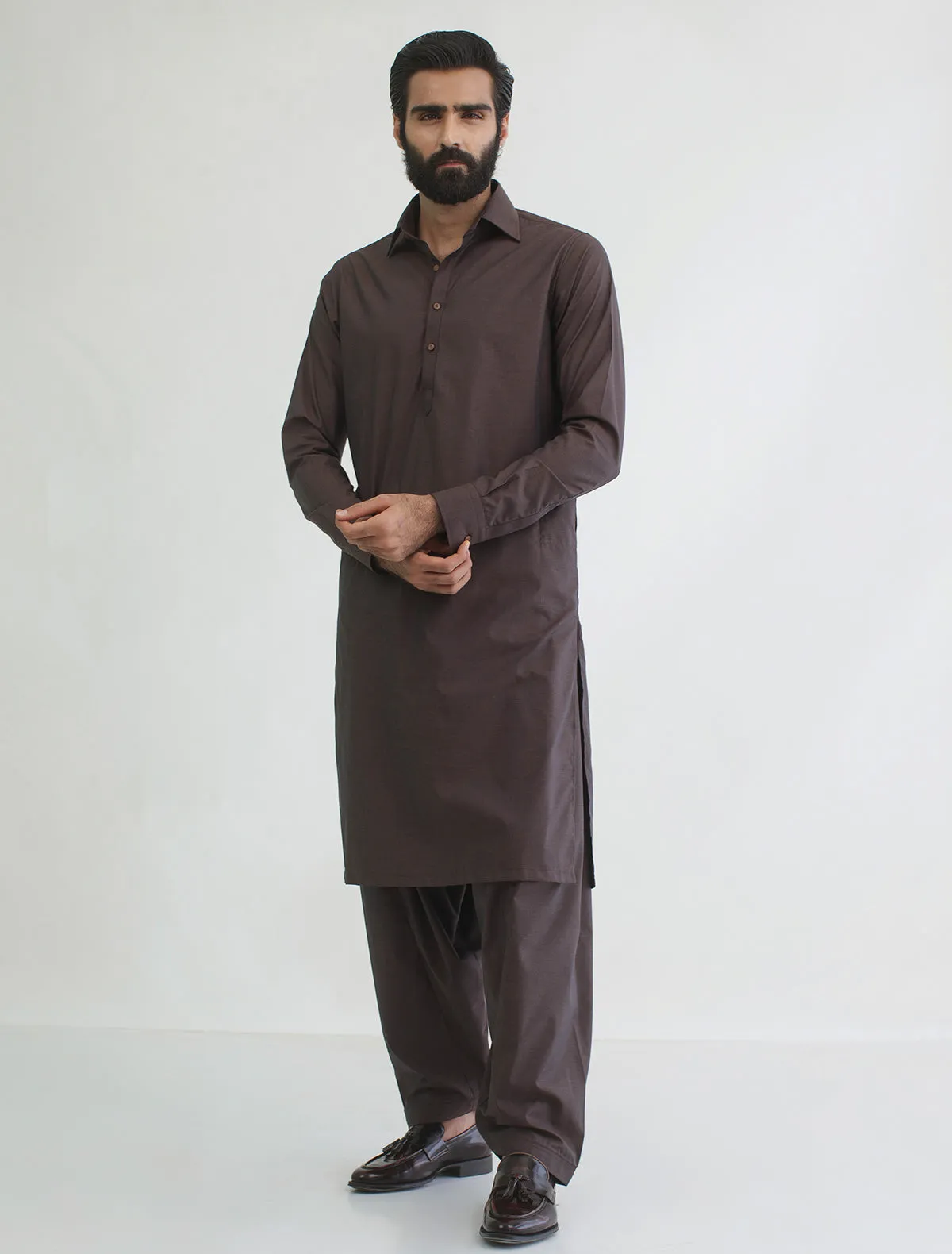 CLASSIC DARK BROWN KAMEEZ SHALWAR