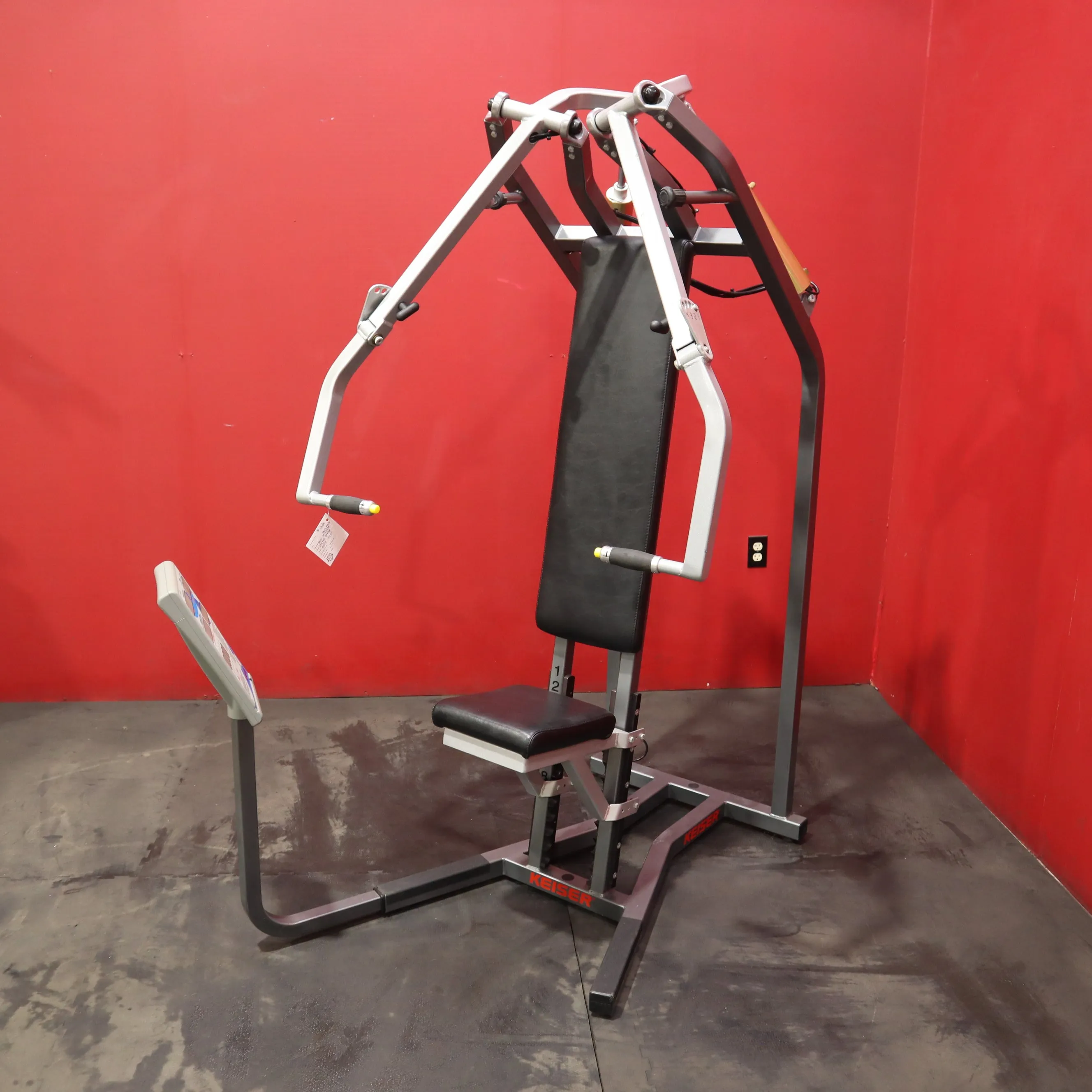 Keiser A350 Biaxial Air Chest Press (Used)