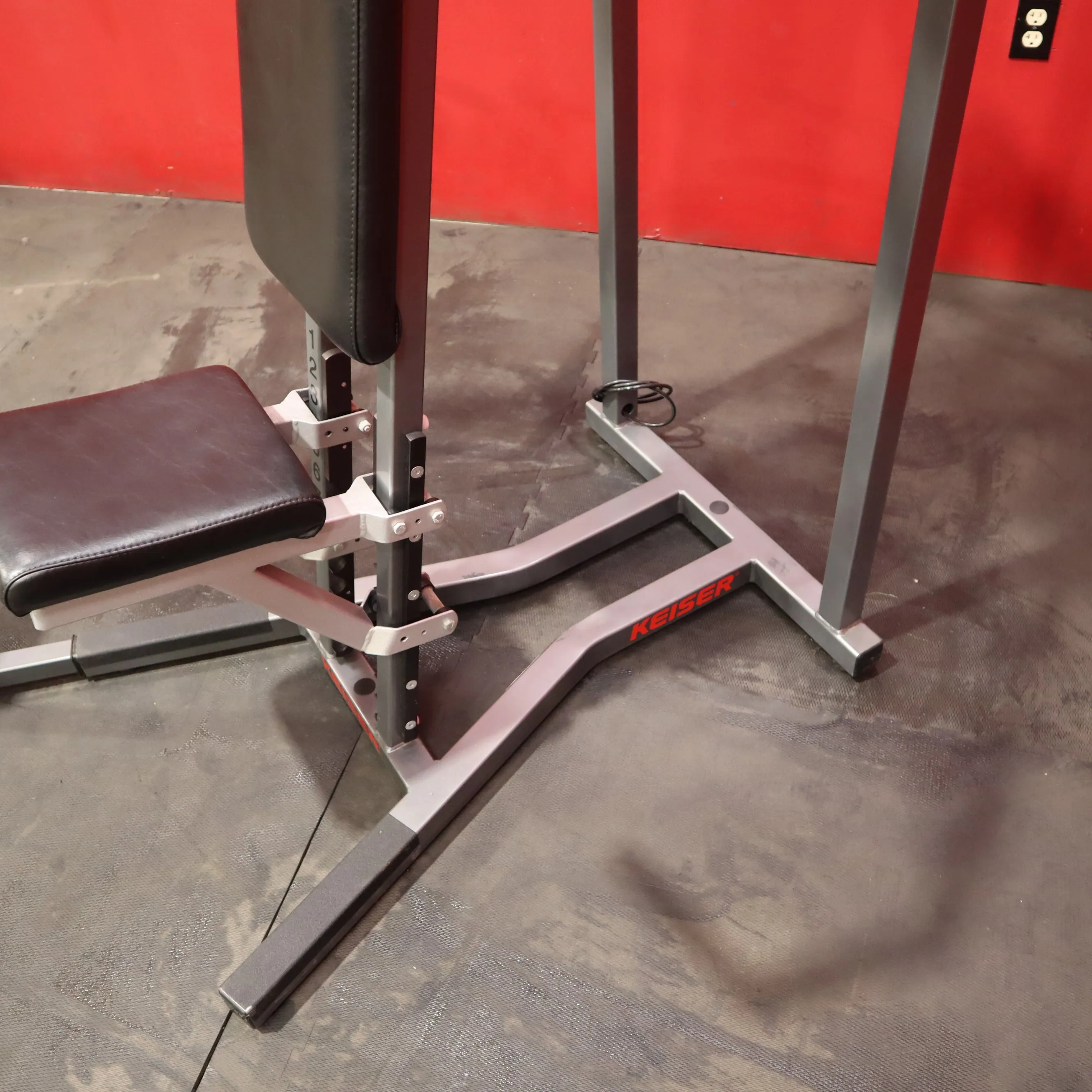 Keiser A350 Biaxial Air Chest Press (Used)