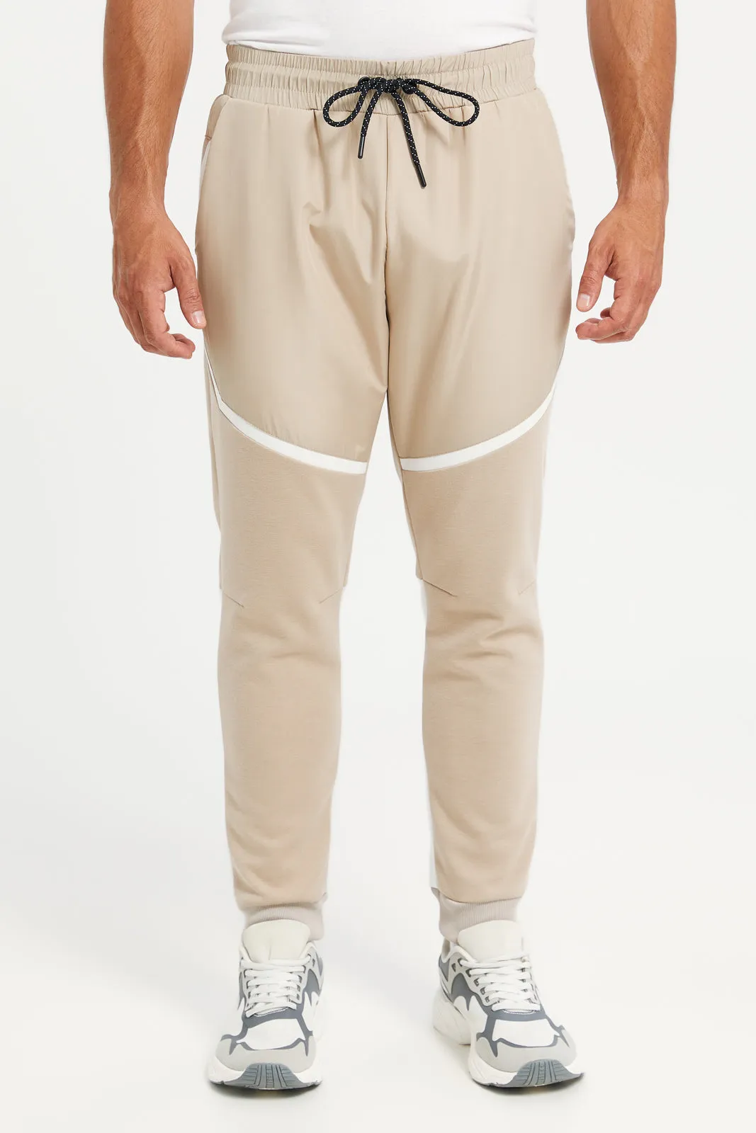 Men Beige Print Active Pants