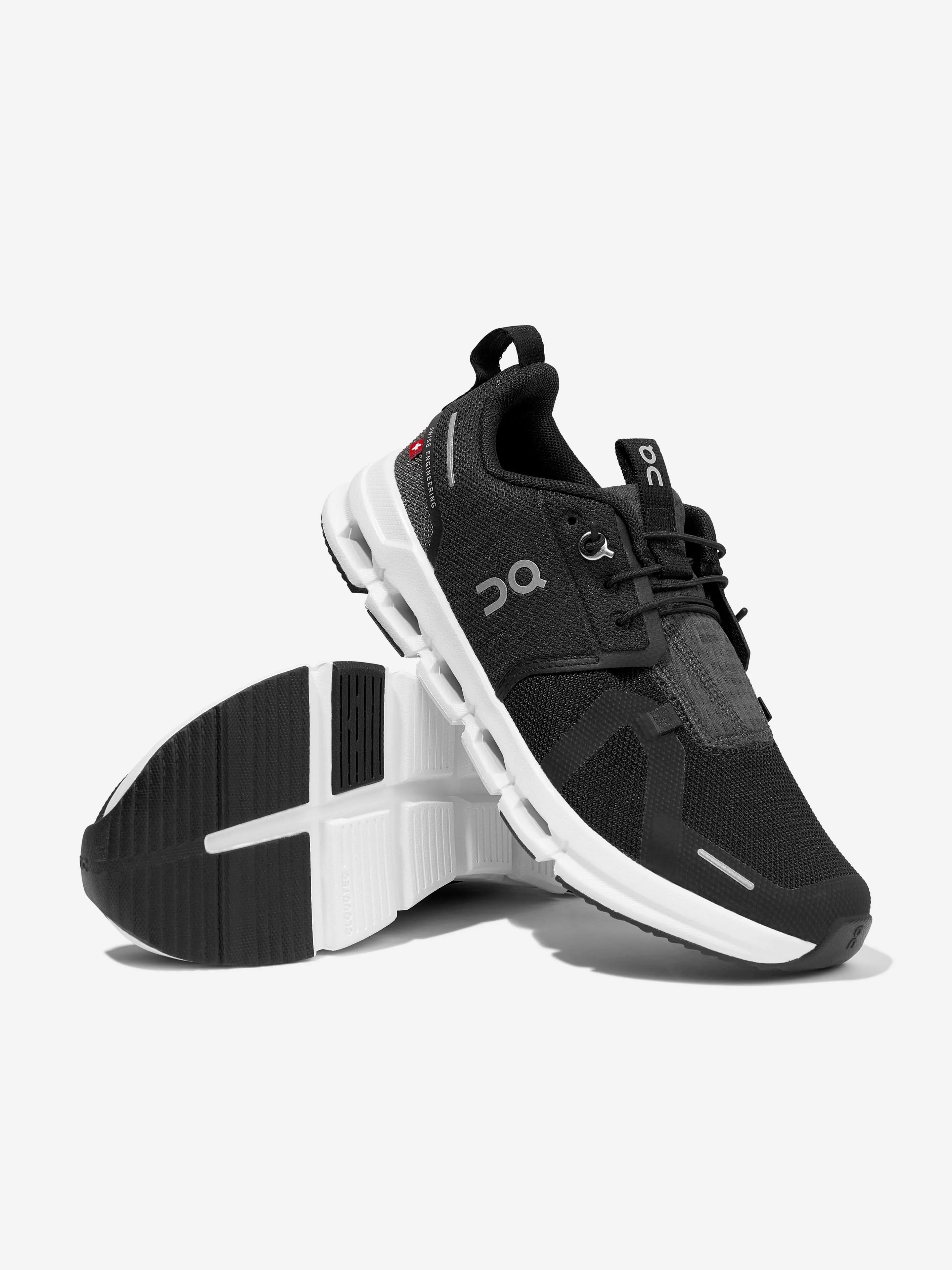 On Running Kids Cloud Sky Trainers in Black