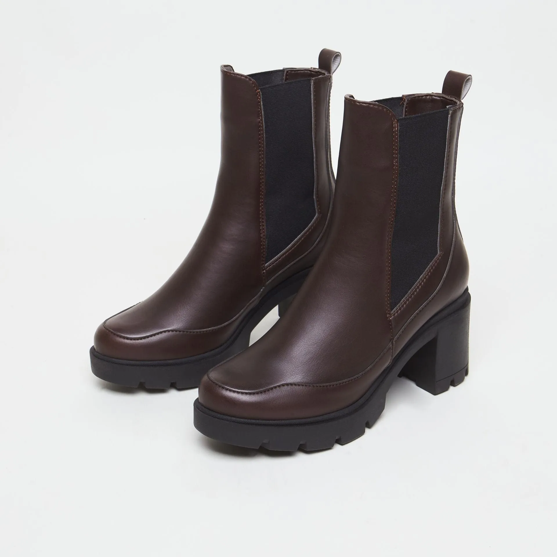 Vicky Vegan Leather Heeled Boots | Chocolate